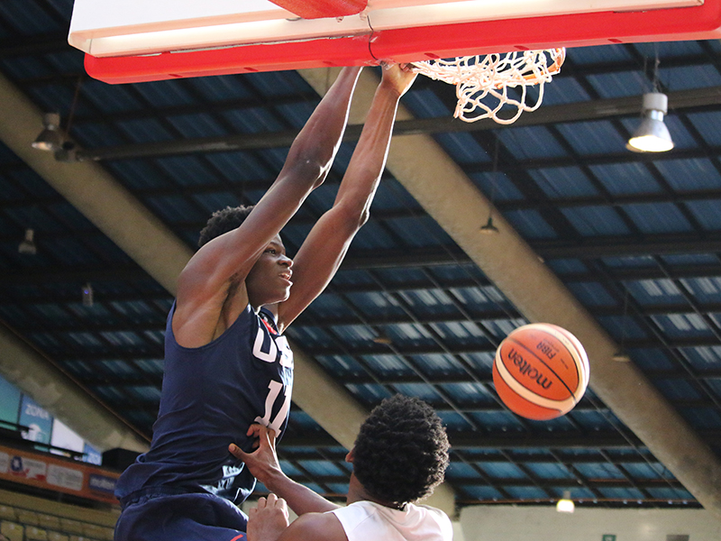 Bamba dunking the ball for Team USA